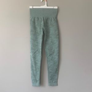 Gymshark green camp leggings